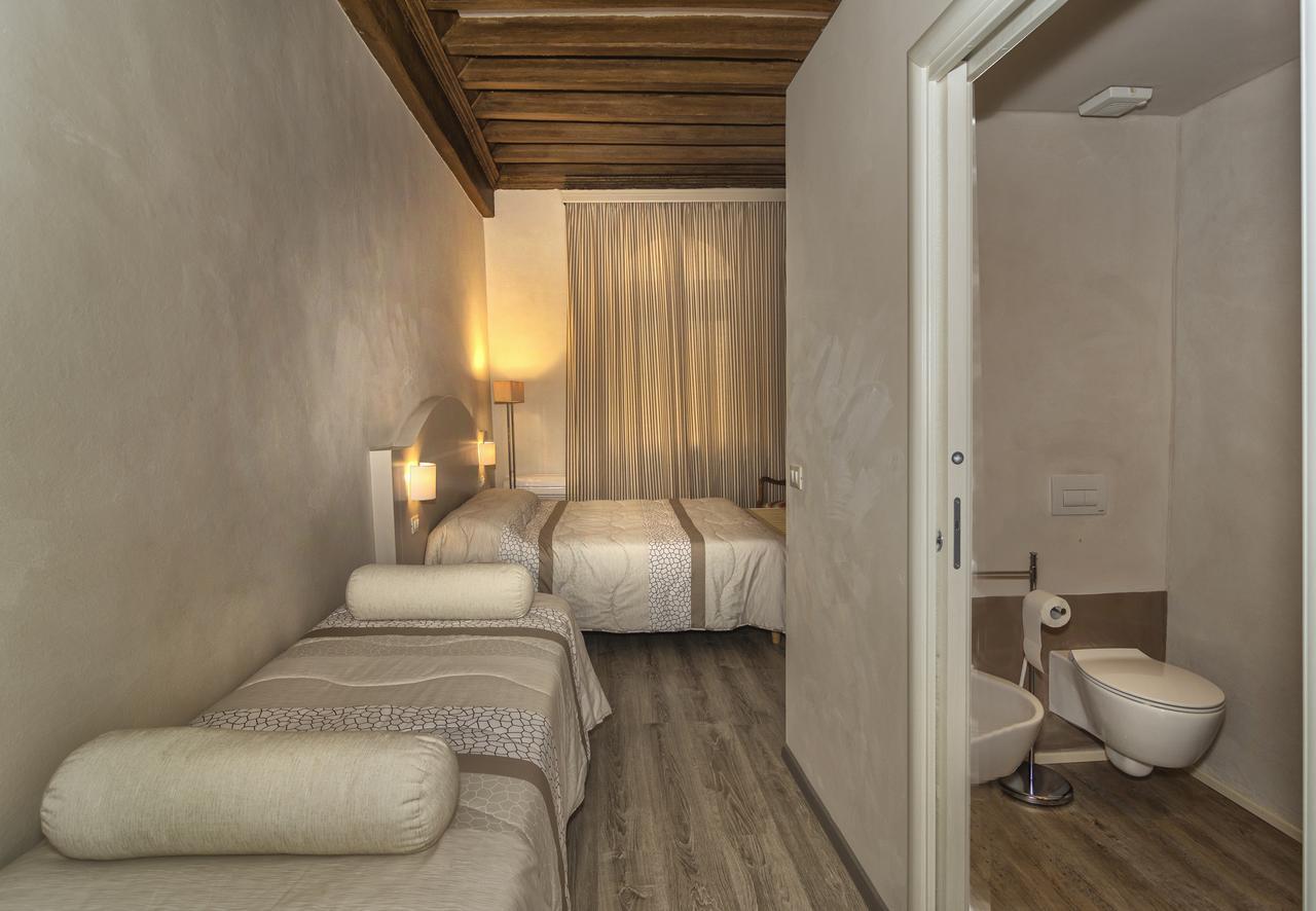 Le Camere Di Caterina Lucca Exterior photo